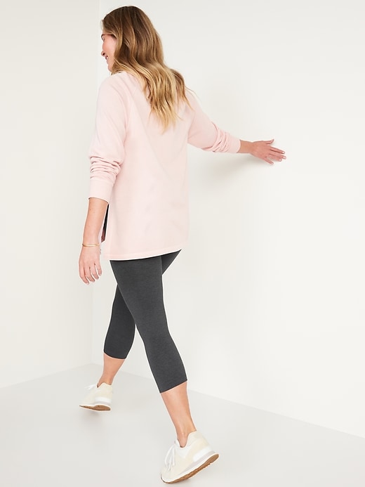 Image number 6 showing, Maternity Full-Panel Cropped Leggings