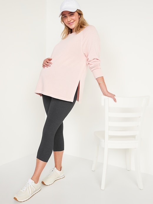 Image number 7 showing, Maternity Full-Panel Cropped Leggings