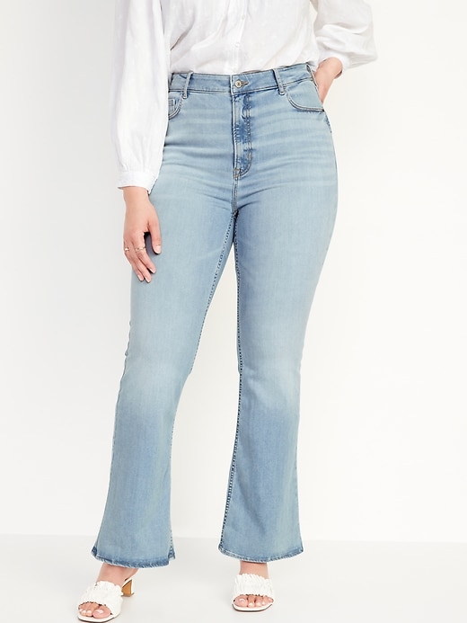 Image number 5 showing, FitsYou 3-Sizes-In-One Extra High-Waisted Flare Jeans for Women